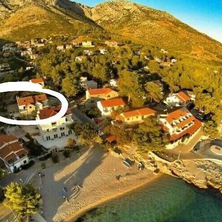 Ana Exclusive Apartments Jelsa  Bagian luar foto