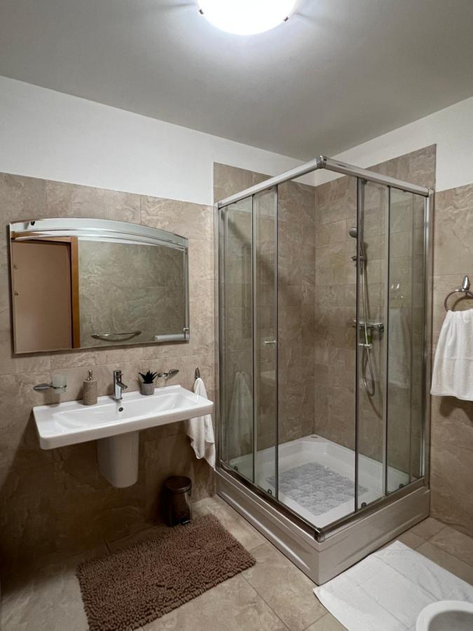 Ana Exclusive Apartments Jelsa  Bagian luar foto