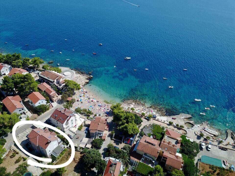 Ana Exclusive Apartments Jelsa  Bagian luar foto